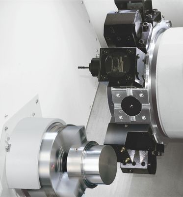 F380 Praktische CNC-precisie draaibank met 6000 tpm, industriële computergestuurde draaibank