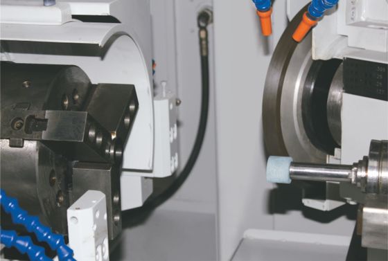 Multifunktioneel Duurzaam CNC Verticaal Universele Automatische slijpmachine CG15